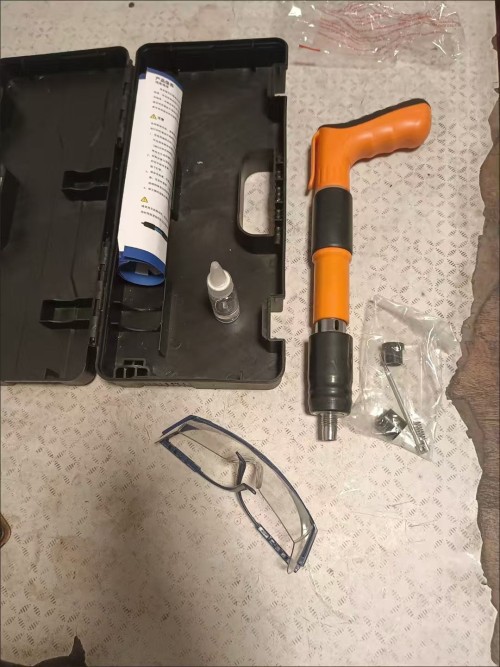 Mini Ceiling Nail Fixator